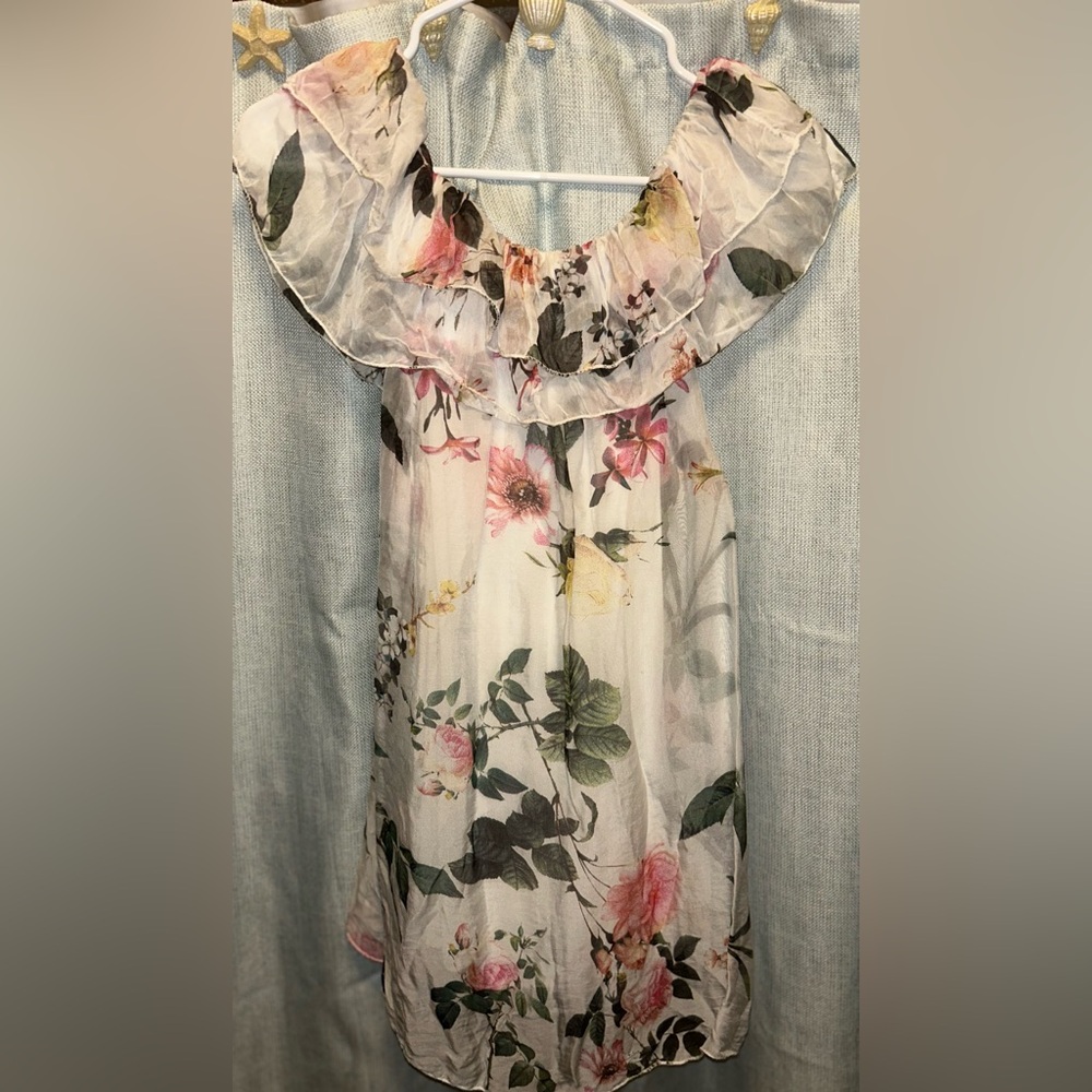 Elegant Sleeveless Floral Ruffle Mini Dress